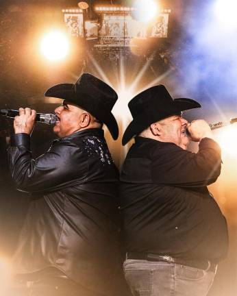 Chuy Lizárraga y José Ángel Ledezma “El Coyote” unirán su talento en el “Capibaras Tour” por Estados Unidos.