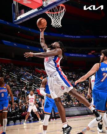 Pistons se impone en casa.