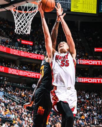 Duncan Robinson fue un punto clave de la victoria del Heat.