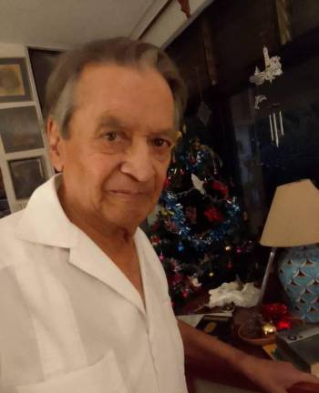 Está delicado de salud el escritor mexicano José Agustín