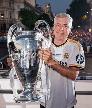 Carlo Ancelotti, que recién ganó su décimo quinta Liga de Campeones con el Real Madrid, hizo declaraciones polémicas con respecto al Mundial de Clubes.