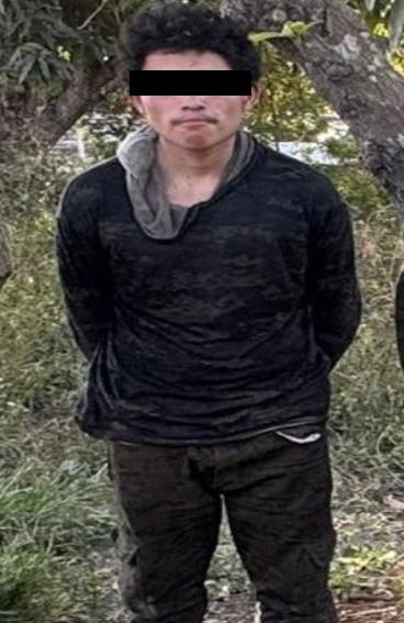 $!Aseguran armamento y detienen a cuatro civiles en Escuinapa