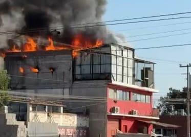 $!Se incendian hornos en negocio expendedor de machaca en Mazatlán