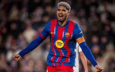 Ronald Araujo anotó el gol que certificó el boleto del Barcelona a la siguiente ronda de la Copa del Rey.