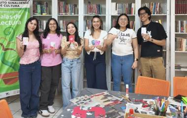 Los participantes del taller de fanzines.