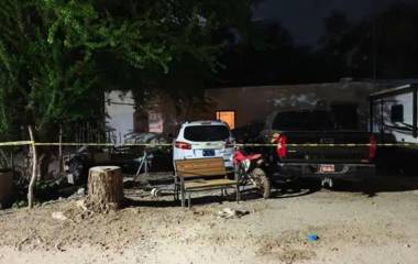 El domicilio donde fueron encontrados Antonia y Daniel quedó resguardado tras la tragedia.