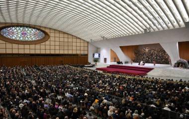 El Papa y los participantes en el Jubileo de la Diplomacia Italiana.