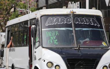 Algunos camiones del transporte público de Culiacán anuncian nuevas tarifas aunque aún no se han oficializado.