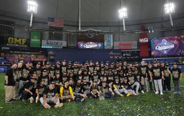 Cerveceros de Milwaukee gana su primera Serie Mundial.
