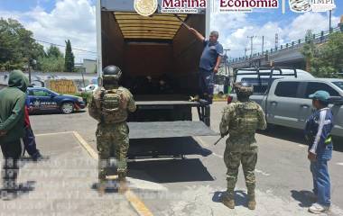 Entre los productos asegurados se encontraron prendas de vestir y diversos artículos que ostentaban sin autorización marcas registradas, entre otros.