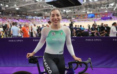 La ciclista de Culiacán completó una brillante actuación con dos oros y una plata, consolidándose como una de las máximas figuras del ciclismo de pista mexicano.