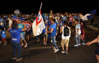 La afición celeste sale a celebrar en Mazatlán.
