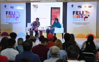 La obra de Vicente Alfonso desarrolla cuatro historias principales, centradas en distintos personajes.