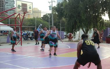 Triunfos de Vector, Ancestrales y Gordiel encienden la duela en la Maxibasket Mazatlán.