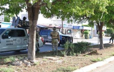 Un restaurante fue atacado con un artefacto explosivo en el Infonavit Jabalíes.