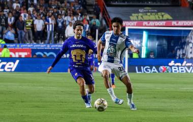 Pachuca saca magra ventaja en casa.