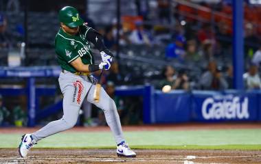 Cañeros destroza marca de dobles y vence a Charros.