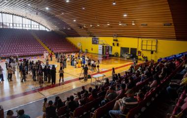 El festival reunió a bailarines y agrupaciones locales que interpretaron coreografías inspiradas en la música popular surcoreana.