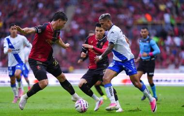 Atlas supera 4-3 a Puebla en el Estadio Jalisco.