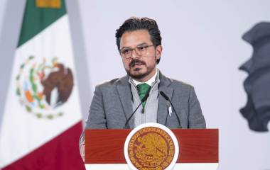 El director del IMSS, Zoé Robledo Aburto, informó que revisarán las 77 unidades neonatales tras las muertes de bebés ocurridas en algunas unidades.