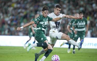Santos vence a Pumas.
