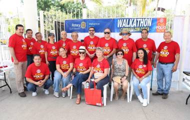 Integrantes del Club Rotario Mazatlán encabezaron la segunda edición del Walkathon, promoviendo la solidaridad y el apoyo a programas comunitarios.