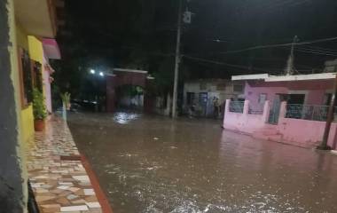 Habitantes de la colonia Calderón señalaron que el problema se repite cada año.