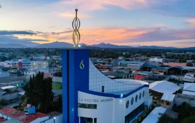 Un juez federal determinará si procede reactivar la investigación que había sido cerrada contra La Luz del Mundo mediante un no ejercicio de la acción penal.