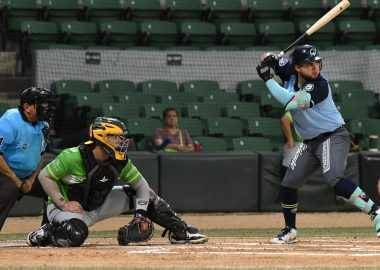 Algodoneros doblega a Cañeros en peleado encuentro de preparación