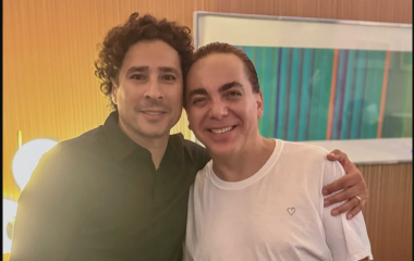 Memo Ochoa y Cristian Castro.