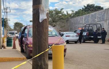 Mujer resulta herida tras ataque armado en puesto de comida en la colonia Felipe Ángeles, en Mazatlán.