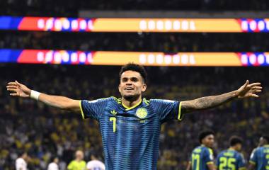 Colombia pisa fuerte en su debut.