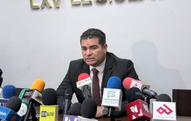 El Diputado local Rodolfo Valenzuela Sánchez señala que hay un distanciamiento del Congreso con el Gobierno de Sinaloa.