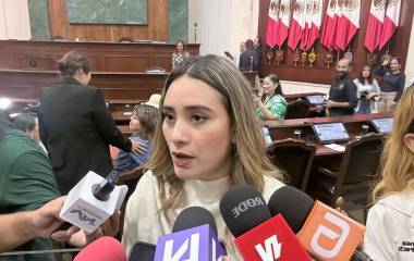 Brenda Rocío García Félix , titular de Semujeres, informó que se brinda acompañamiento a la familia de la mujer asesinada en una heladería de Culiacán.