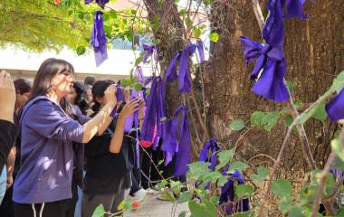 UAdeO Culiacán marcha en silencio contra la violencia de género.