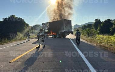 La FGE confirmó tres muertes tras el enfrentamiento armado en Escuinapa registrado el domingo.