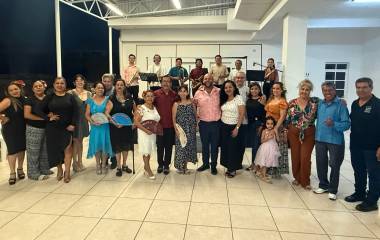 Gozazón se conforma además por músicos con perfiles diversos y en formación constante.