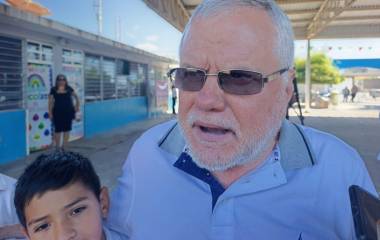 El Alcalde de Escuinapa Víctor Manuel Díaz Simental habla del refuerzo de seguridad por parte del Ejército.