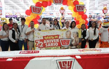 Casa Ley celebra su fiesta de aniversario número 72.