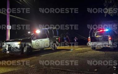 El reporte del asesinato se emitió en la esquina en las calles Segunda Amapola y calle Capomo de la colonia Flores Magón.