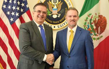 El Secretario de Economía Marcelo Ebrard junto con Jamieson Greer, de la Oficina del Representante Comercial de EU.