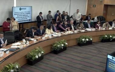 Sesión de la Comisión de Hacienda y Crédito Público de la Cámara de Diputados.
