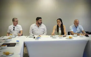 Empresarios y autoridades acordaron iniciar mesas de trabajo para analizar las inquietudes del sector empresarial en cada uno de sus rubros.