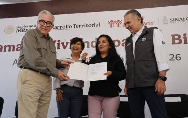 Resolvemos un problema social de los más desprotegidos, contar con una vivienda: Gobernador Rocha