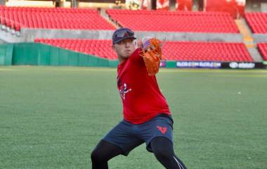 Jonatan Bernal comandará la loma de Venados en el juego inaugural.