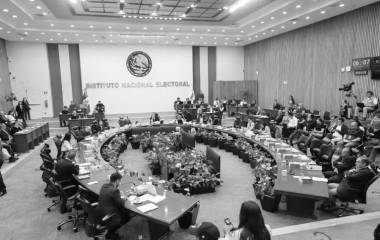 El miércoles, Blanca Yassahara Cruz García, Frida Denisse Gómez Puga y Arturo Manuel Chávez López asumieron sus cargos en el Consejo General prometiendo imparcialidad, legalidad y apertura.