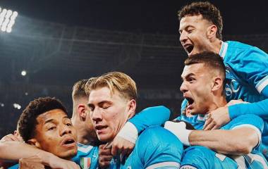 Napoli sigue de líder de la Serie A.