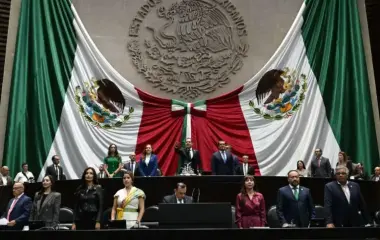 En la discusión del Paquete Económico 2027 podría incluirse el ajuste de impuestos en productos con sodio y bebidas alcohólicas.