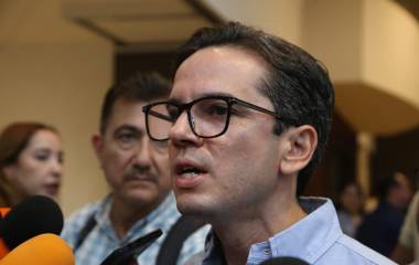 Diego Armando Aguerrebere Espitia, Secretario de Economía del Gobierno de Sinaloa.