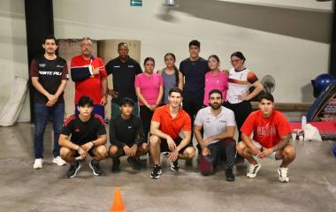 Entrenadores del Programa de Iniciación y Desarrollo Deportivo participaron en una jornada de capacitación.